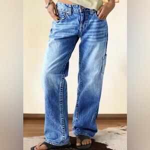 Flamingals Wash Multi Pocket Mid Rise straight Leg Jeans Size Large NWT